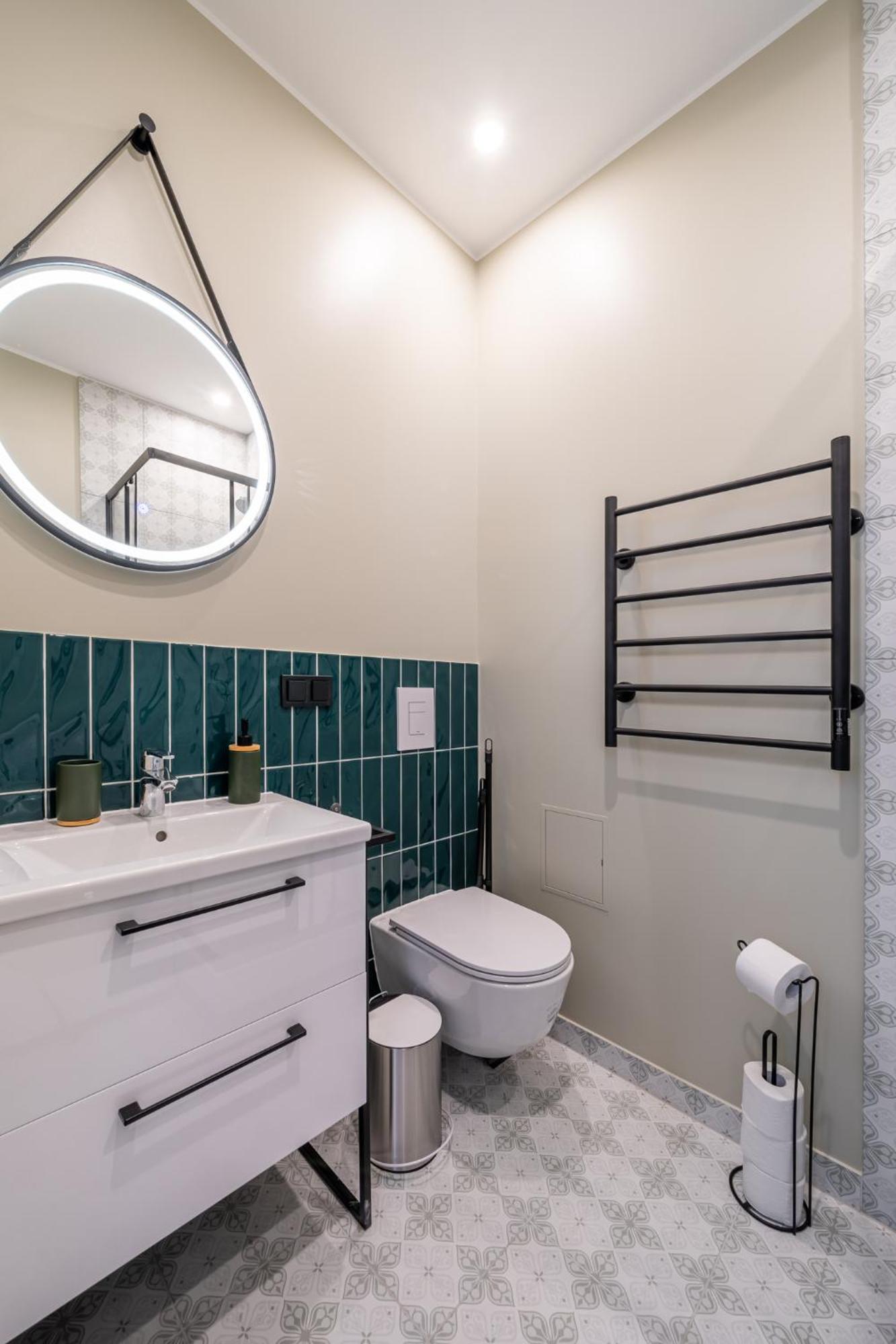 Spacious 1-Bedroom Apartment In The Heart Of Old Town Рига Екстериор снимка